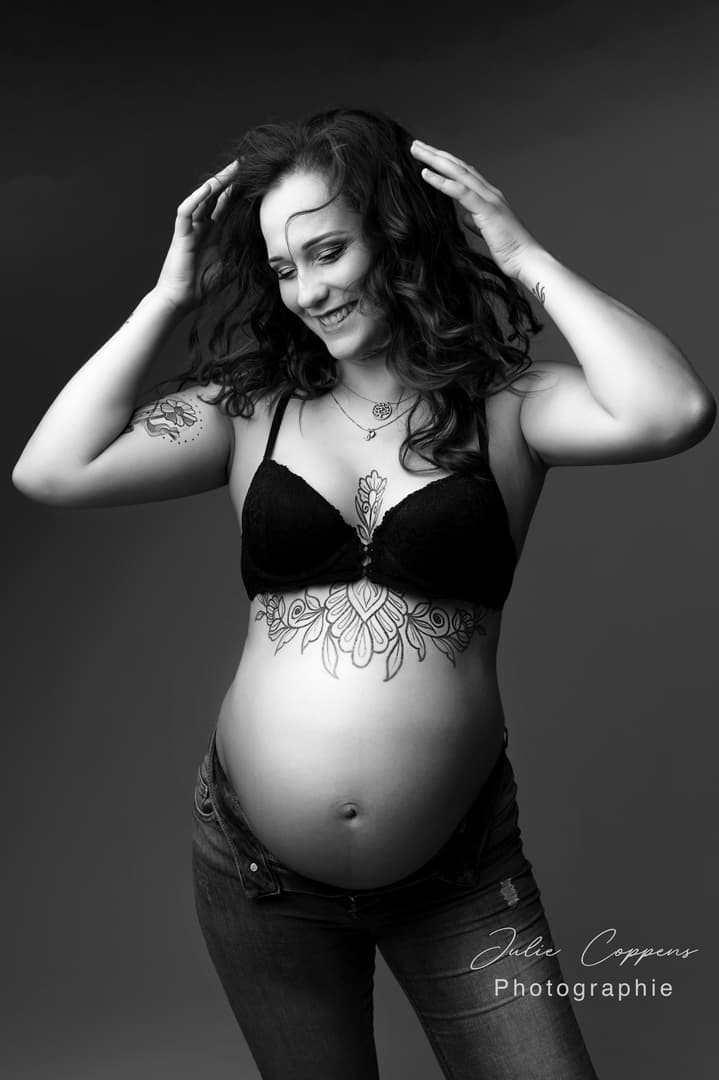 Séance grossesse par Julie Coppens Photographie