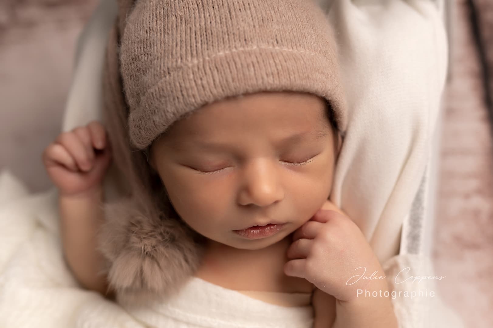 Séance naissance par Julie Coppens Photographie